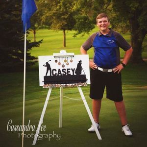 Meet your Posher, Casey